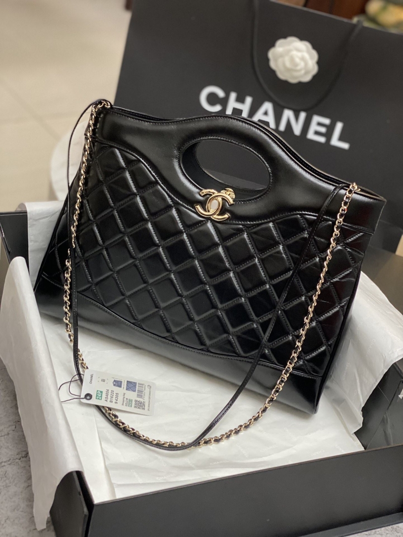 Ch*el shopping bags